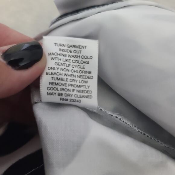 New York & Co, 7th Ave Pants Slim/Straight Crop in leopard print sz 14 Mob Wife - Picture 8 of 8